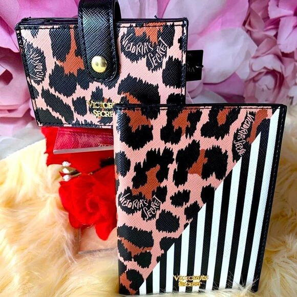 Victoria’s Secret Passport & Five Slot Credit Card Holder - Picture 2 of 9